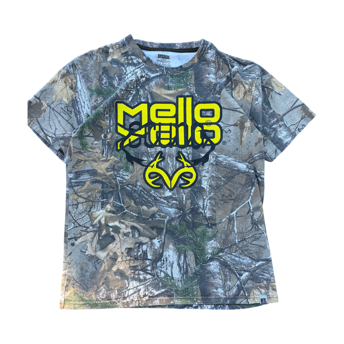 mello yellow camo tee