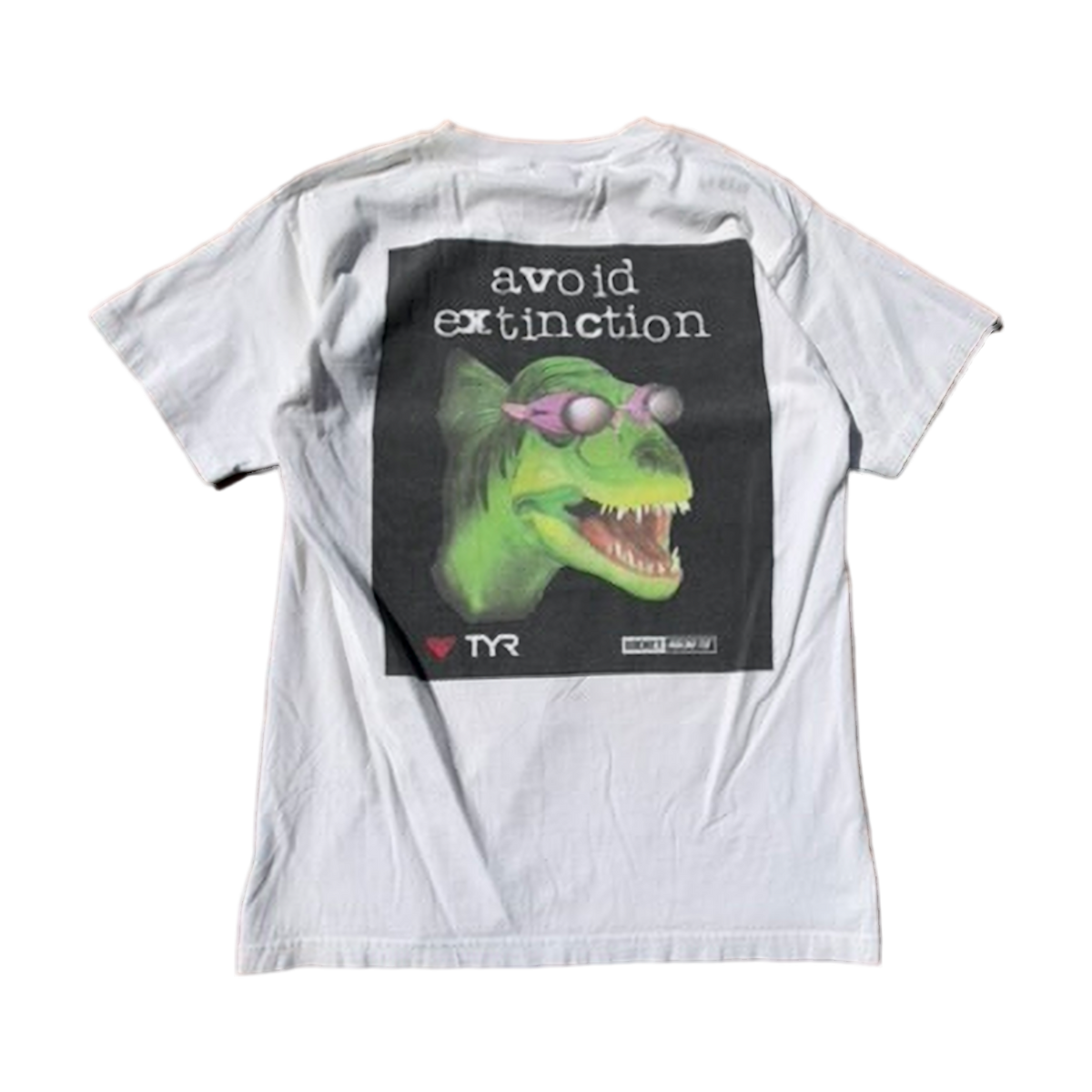 rare avoid extinction tee